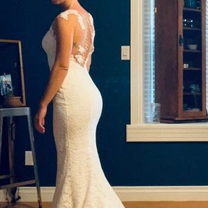 Pronovias Jesolo Mermaid Wedding Gown